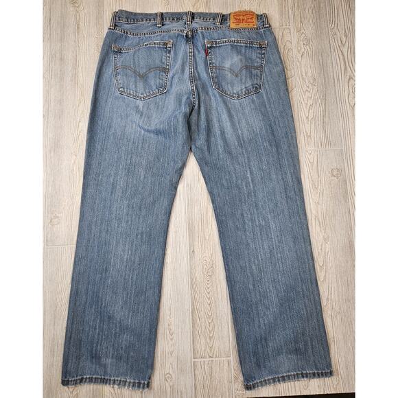 Levis 569 Jeans Mens 38x32 Blue Loose Straight Leg Denim Medium Wash Distressed - Picture 2 of 8